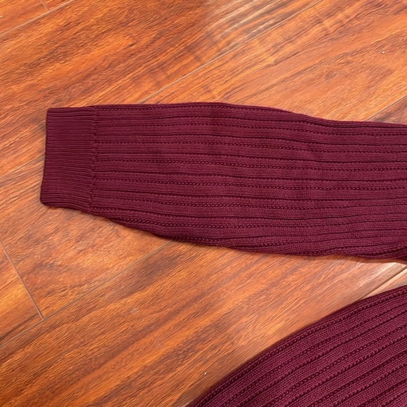 Calvin Klein Knit Merlot Sweater SzLG - Picture 3 of 9
